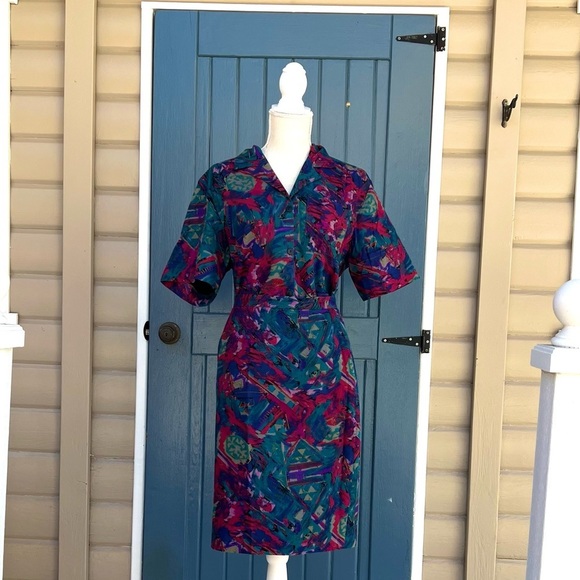 Georgiou Dresses & Skirts - Vintage Georgiou 100% Silk 2 piece Set With Top and  skirt Women’s Size M